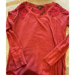 American Eagle red lace‎ flannel top size XSmall